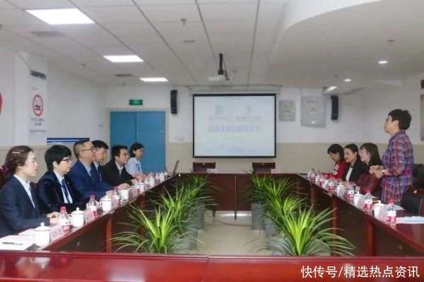 试管婴儿胚胎移植后着床什么感觉